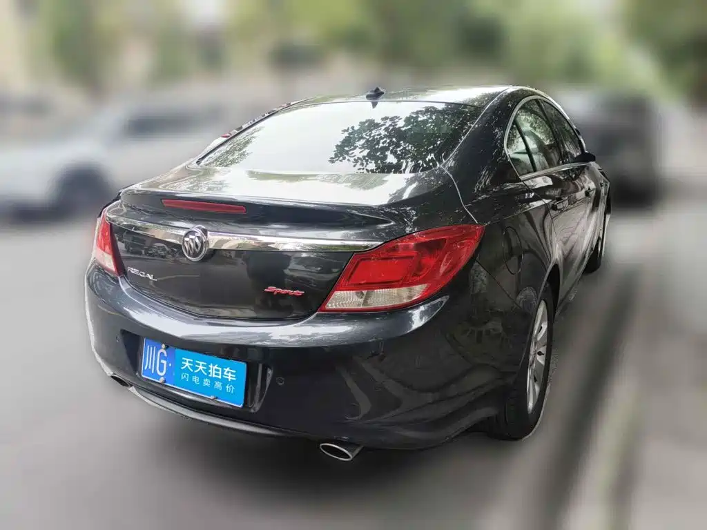 Фото 2 - Buick Regal
