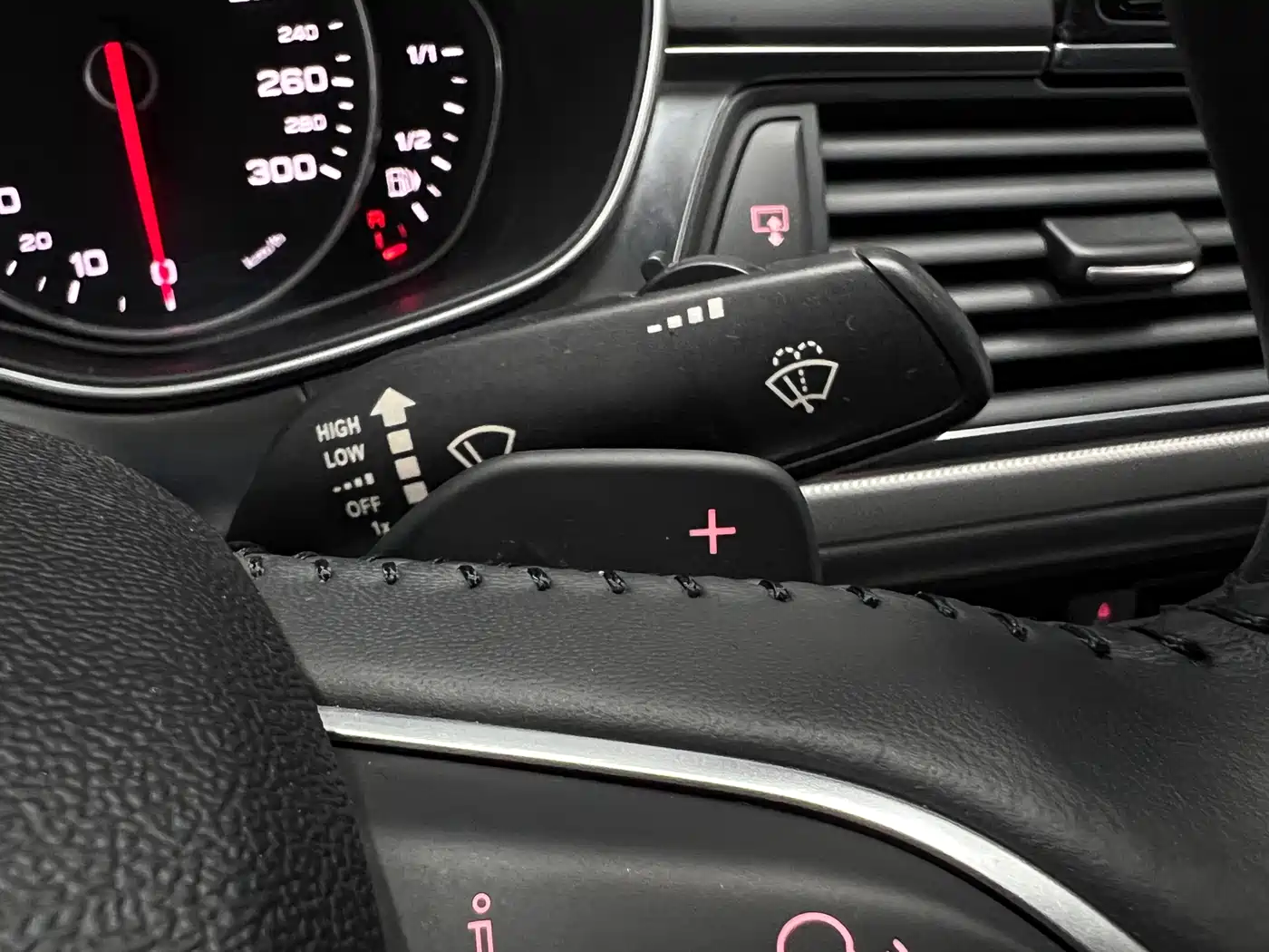 Audi A6L 2018 30th Anniversary 35 TFSI Fashion фото 36