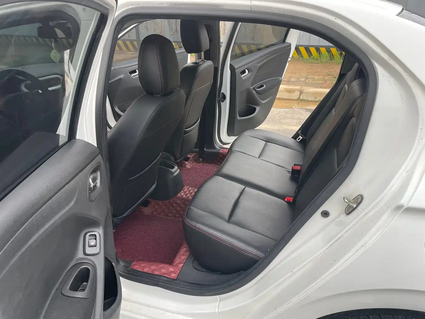 Peugeot 301 2016 2016 1.6L Auto Comfort Edition