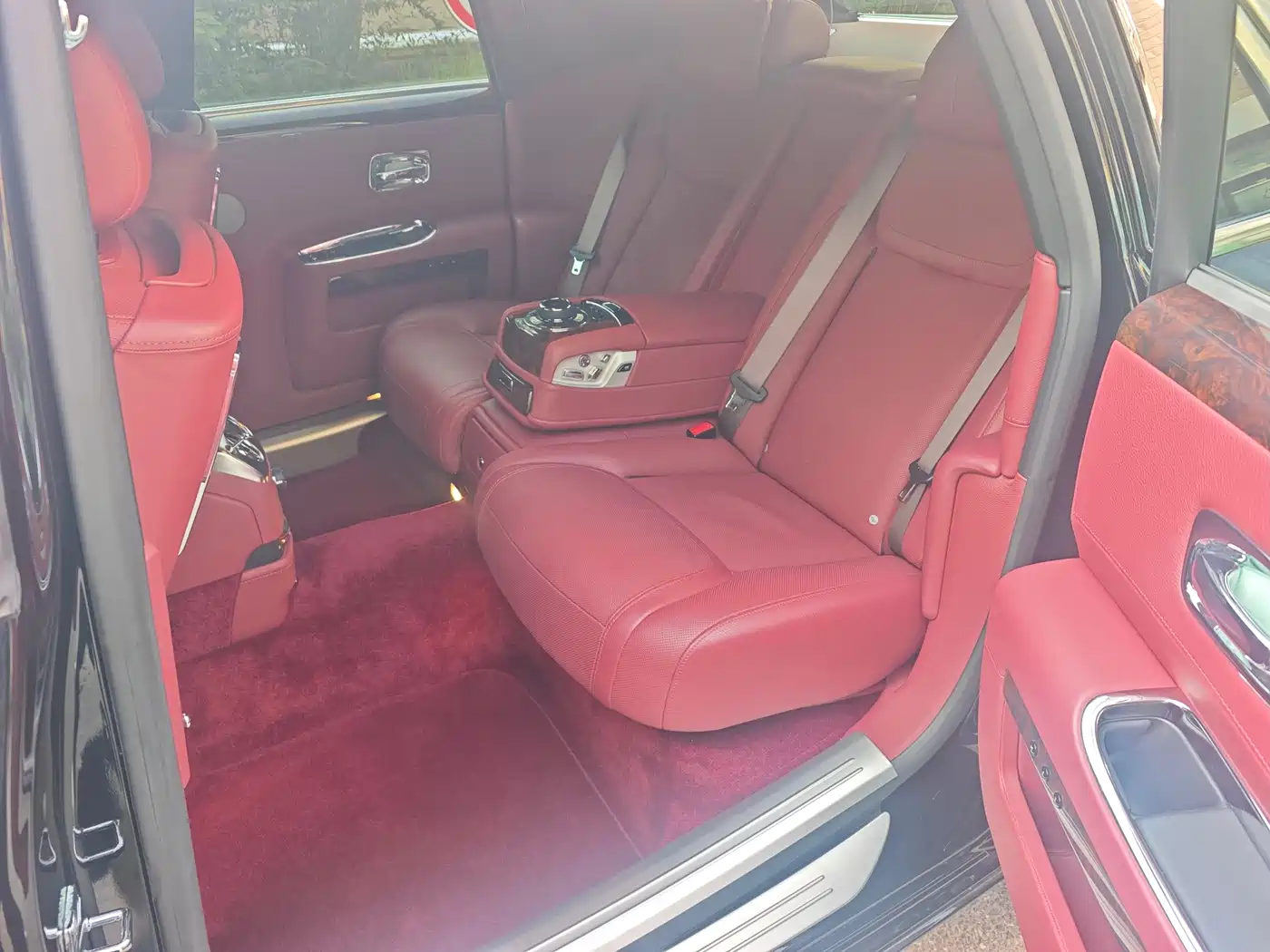 Rolls-Royce Ghost 2019 2018 6.6T Long Wheelbase Edition