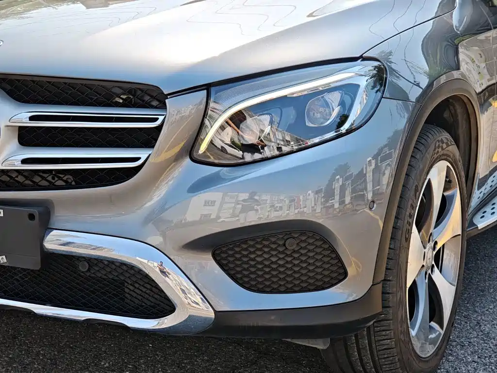 Фото 9 - Mercedes-Benz GLC