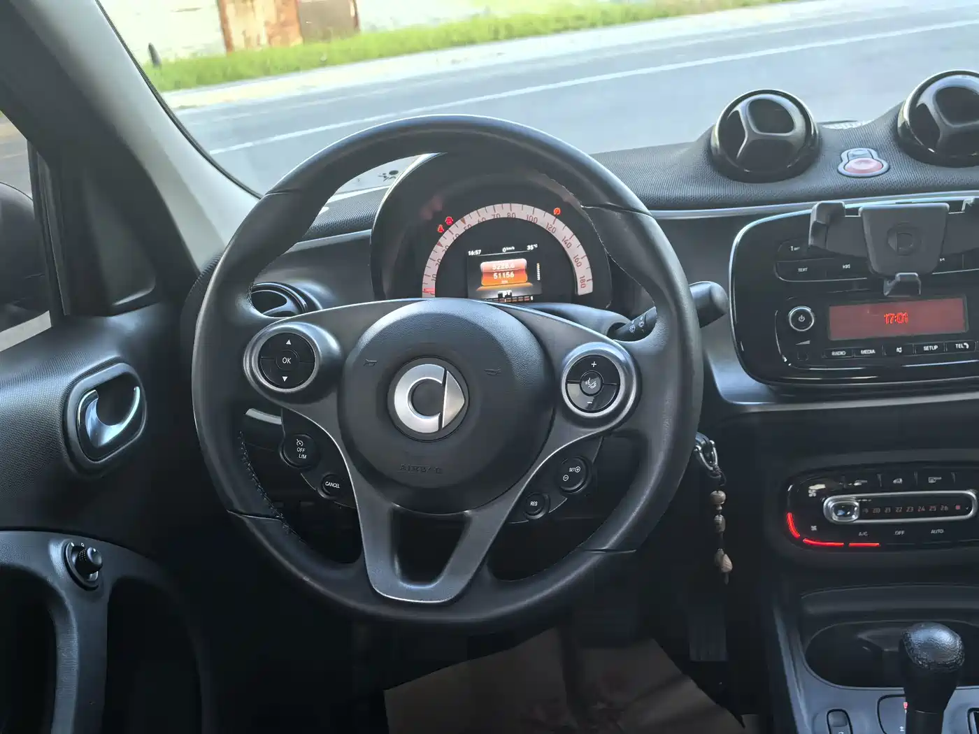 smart forfour 2018 2018 1.0L 52kW Passion Edition