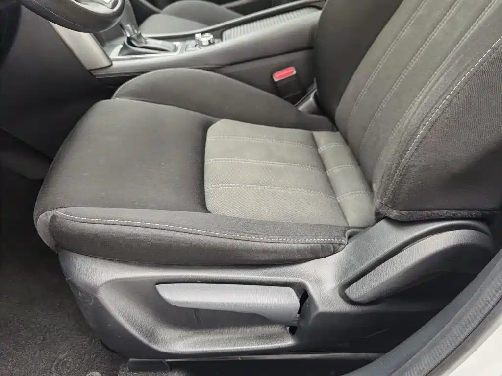 Фото 20 - Mazda CX-4