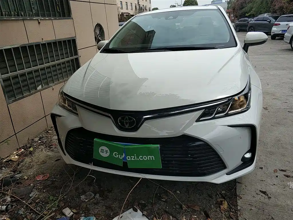 Toyota Corolla 2021 1.2T S-CVT Elite PLUS Edition фото 3