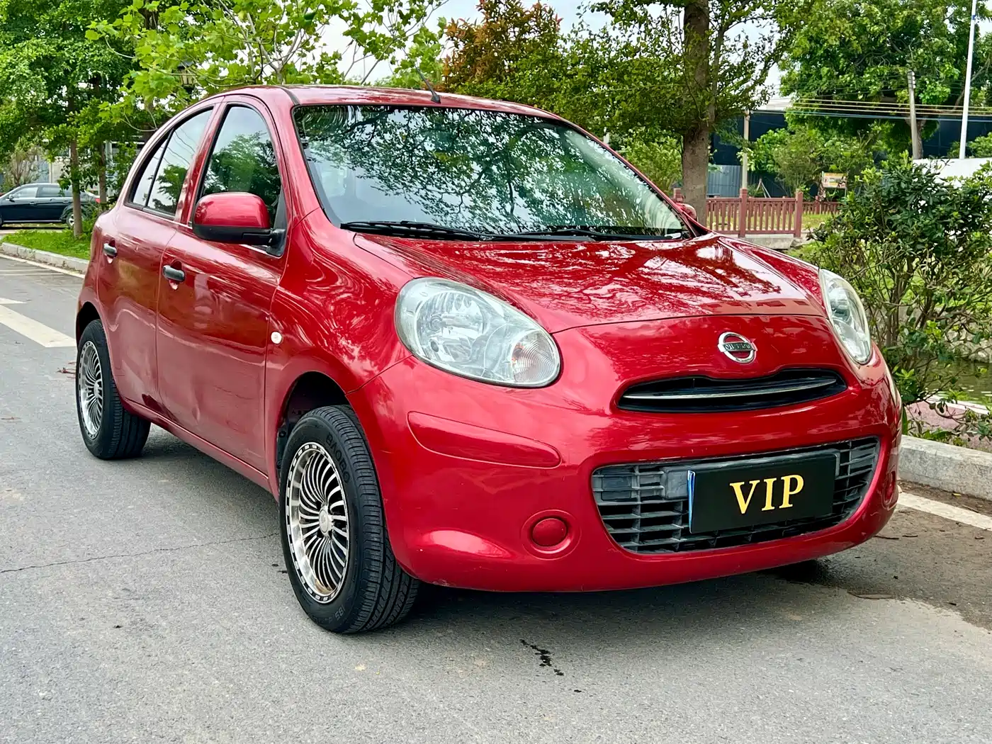 Nissan March 2015 1.5L Automatic Easy Shine фото 3