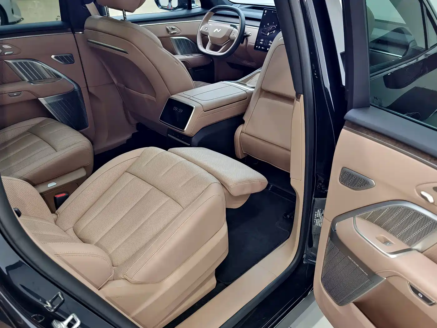Ledao L90 2025 2025 AWD Base Model