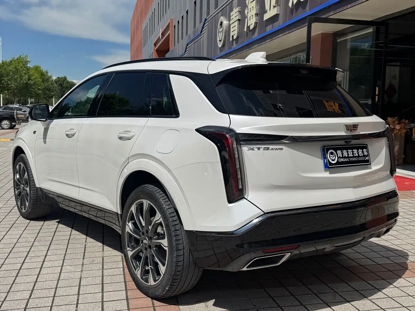 Cadillac XT5 2024 2025 Model 2.0T Platinum