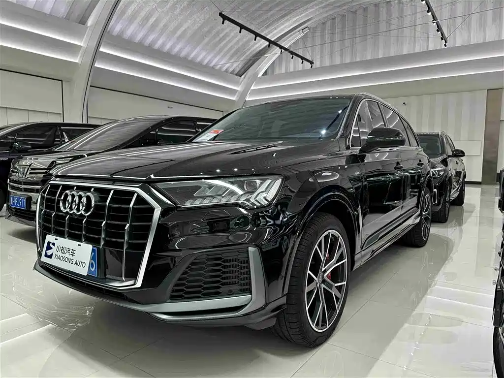 Audi Q7 2023 55 TFSI quattro S line Sport