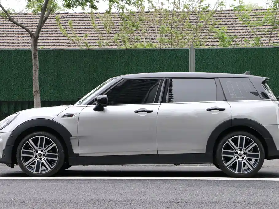 MINI CLUBMAN 2023 2023 Facelift 2.0T COOPER S Connoisseur