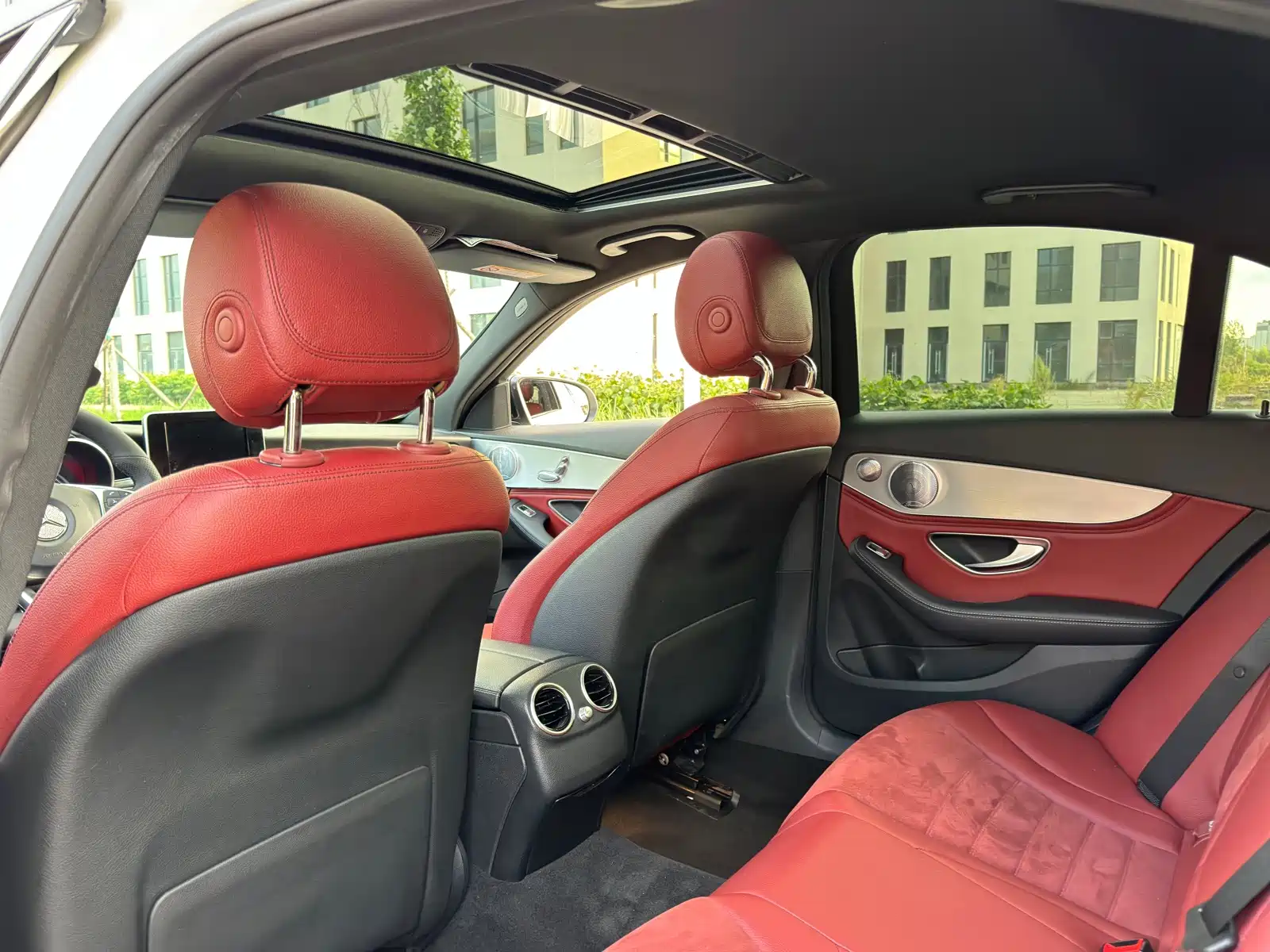 Фото 5 - Mercedes-Benz C-Class