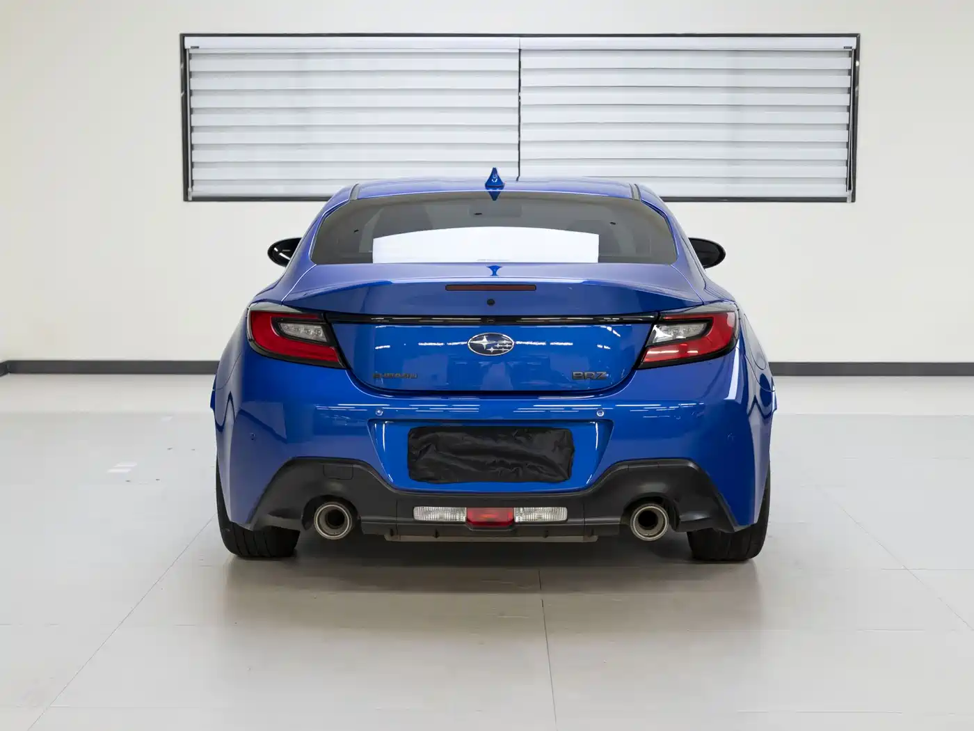 SUBARU BRZ