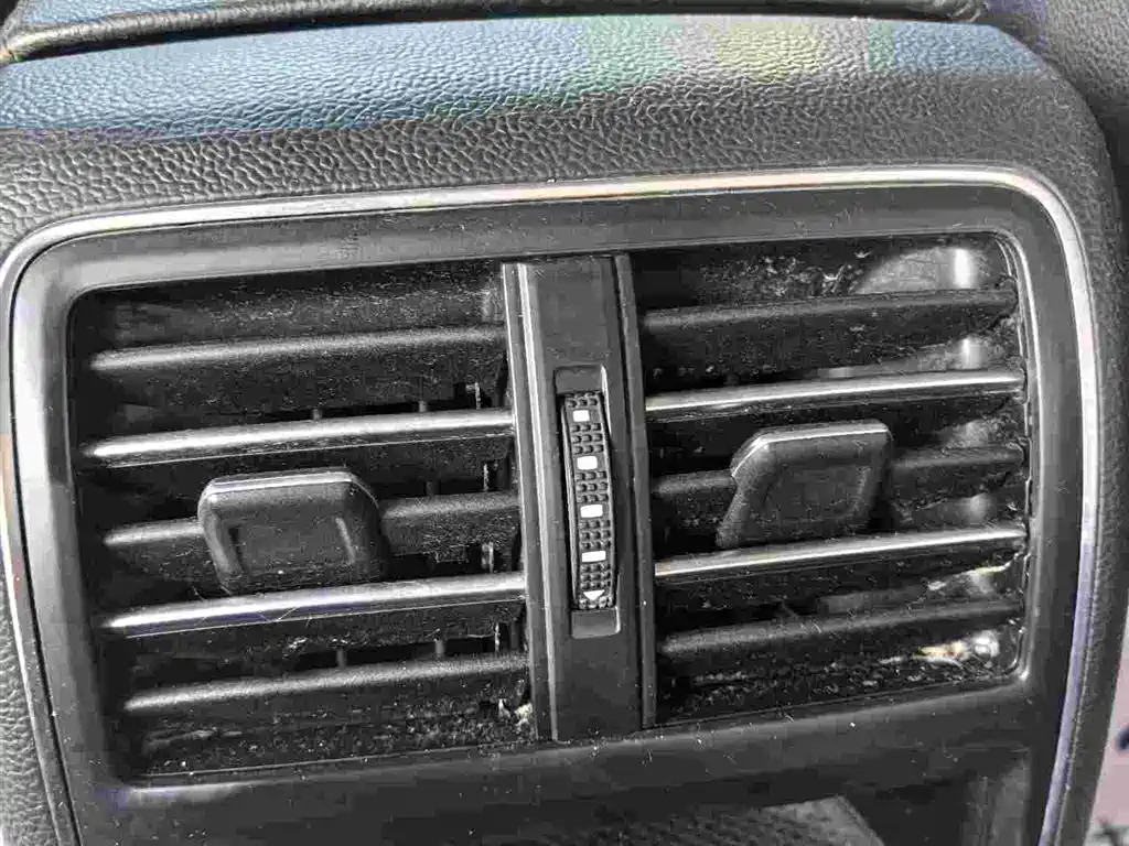 Volkswagen Magotan 2018 280TSI DSG Comfort фото 15