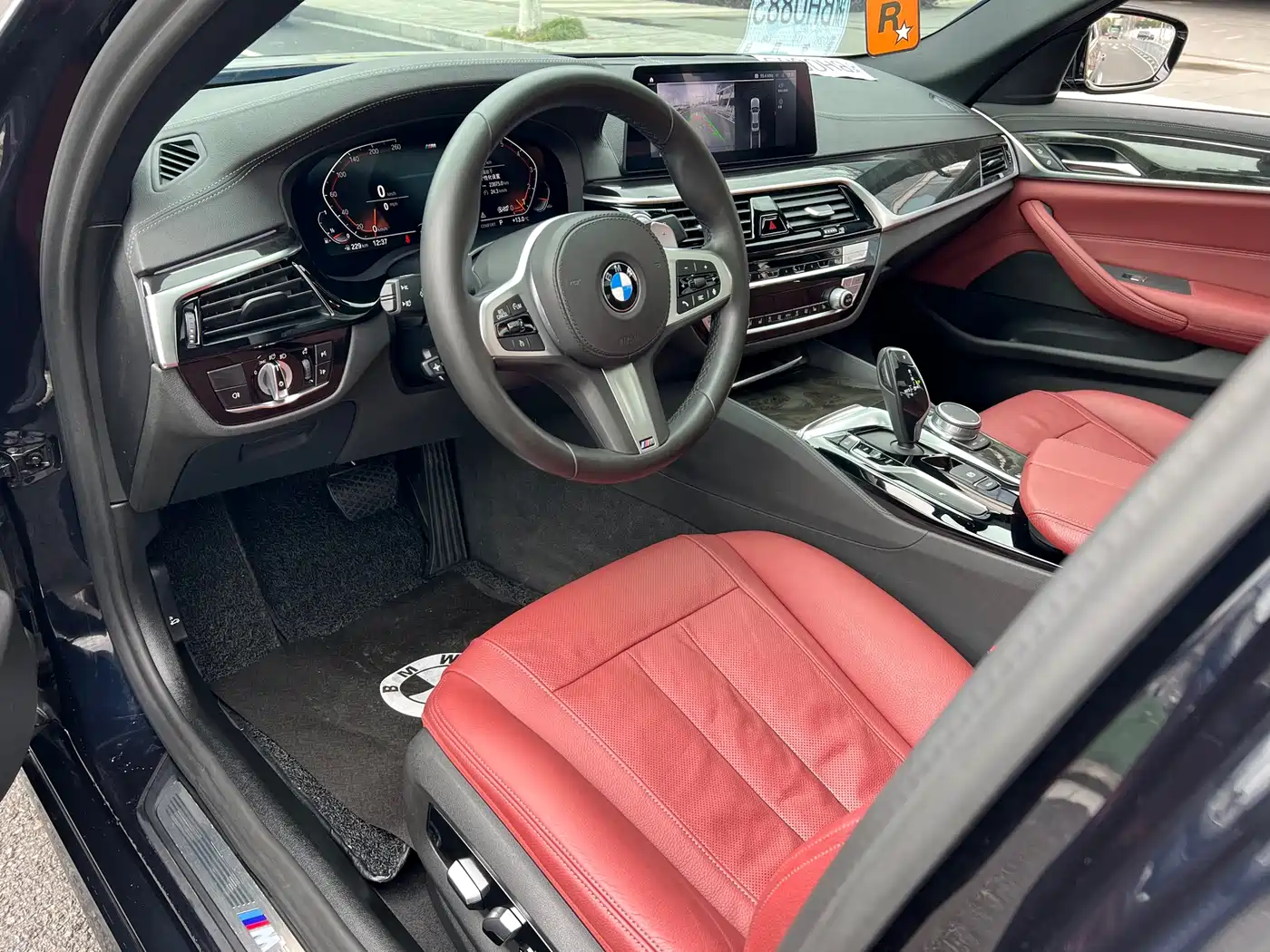 BMW 5 Series 2020 530Li Leading M Sport Package фото 6