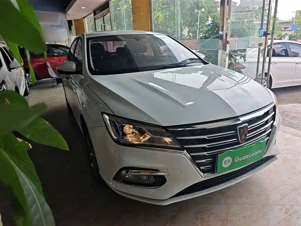 Roewe i5 2019 2019 1.5L Manual 4G Langhao Edition