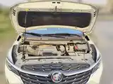 Фото 3 - Buick GL8