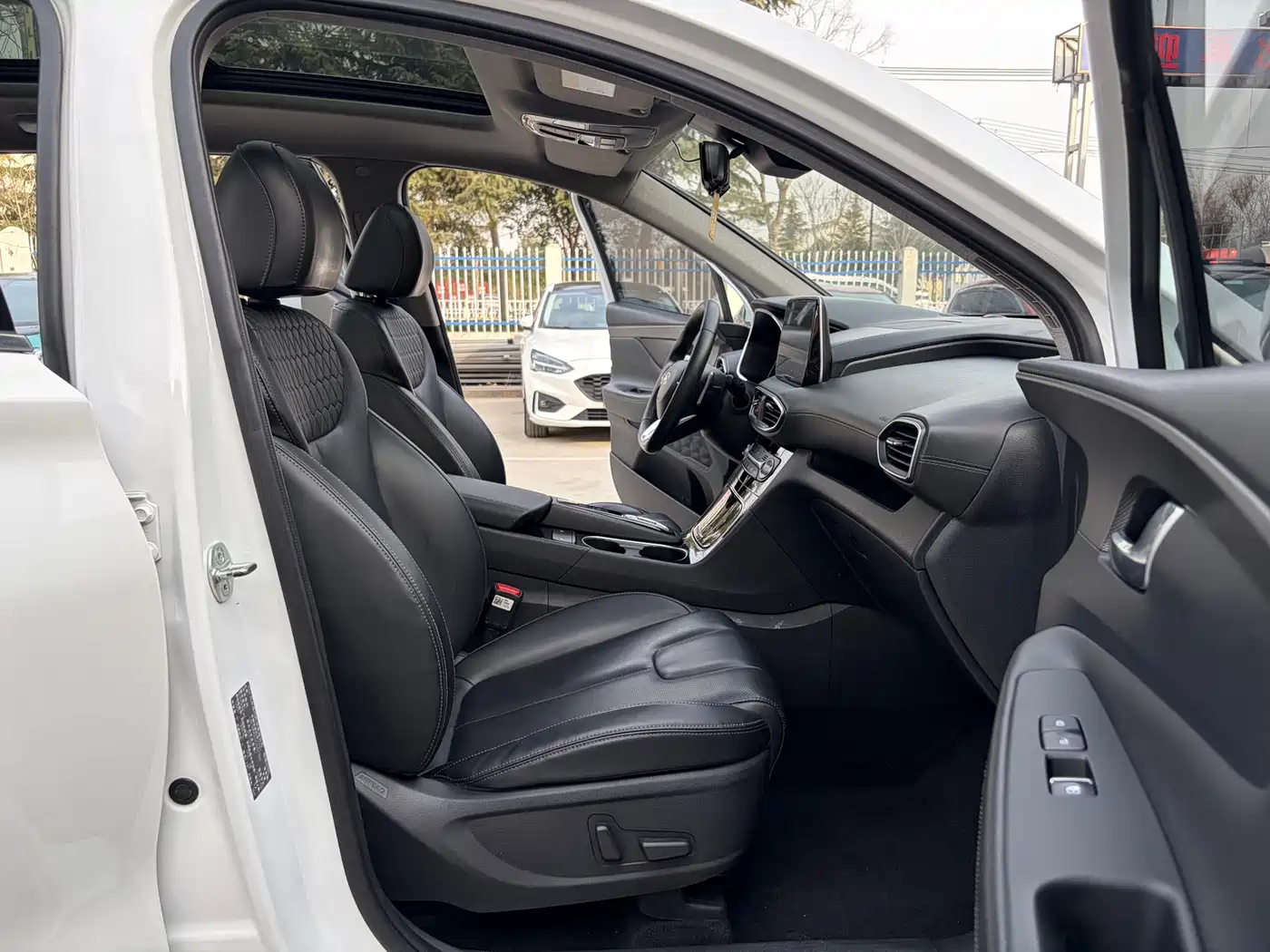 Hyundai Santa Fe 2019 Model 380 TGDi DLX Automatic 2WD Premium Smart Version PLUS China V фото 6