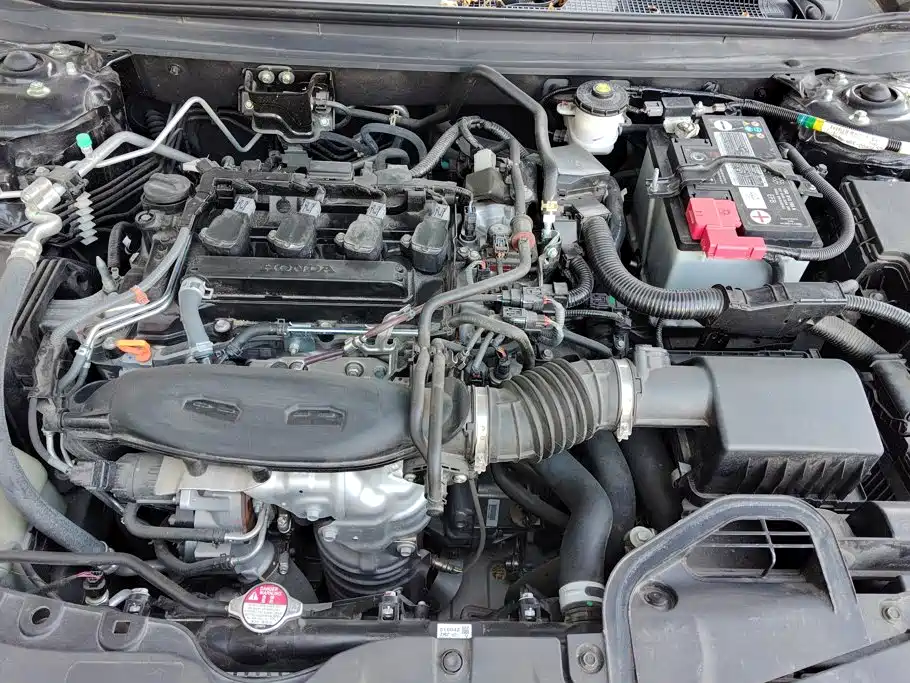 Photo 10 - Honda Accord