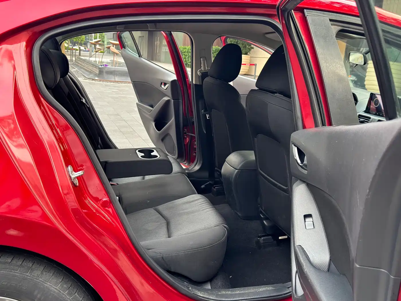 Mazda Mazda3 Axela 2014 2014 Sedan 1.5L Automatic Comfort