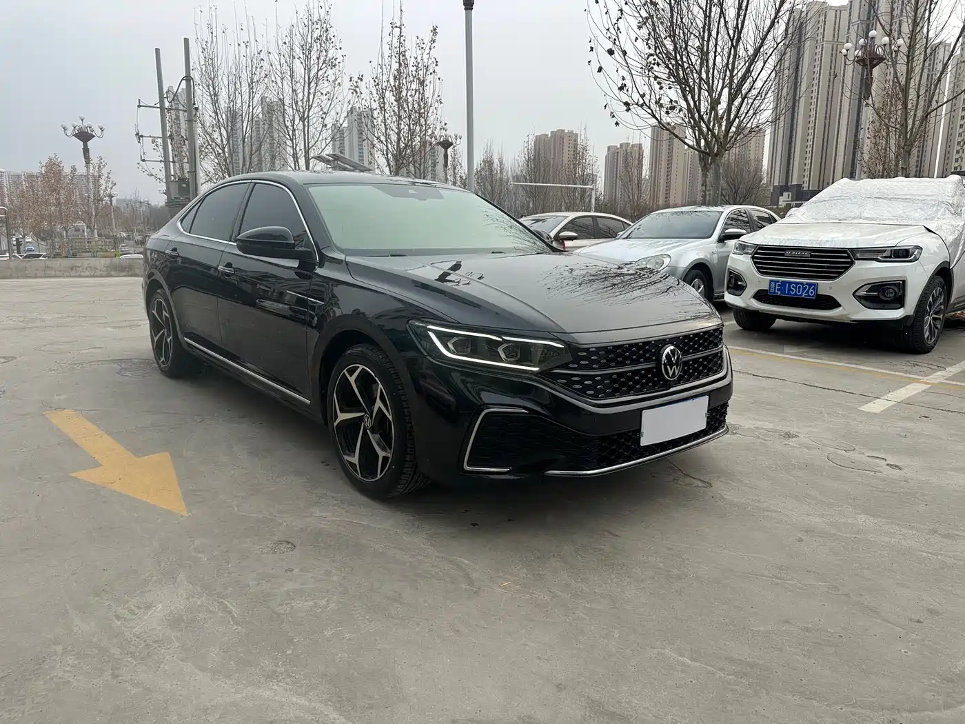 Volkswagen Passat 2023 330TSI Starlight Luxury Edition фото 3