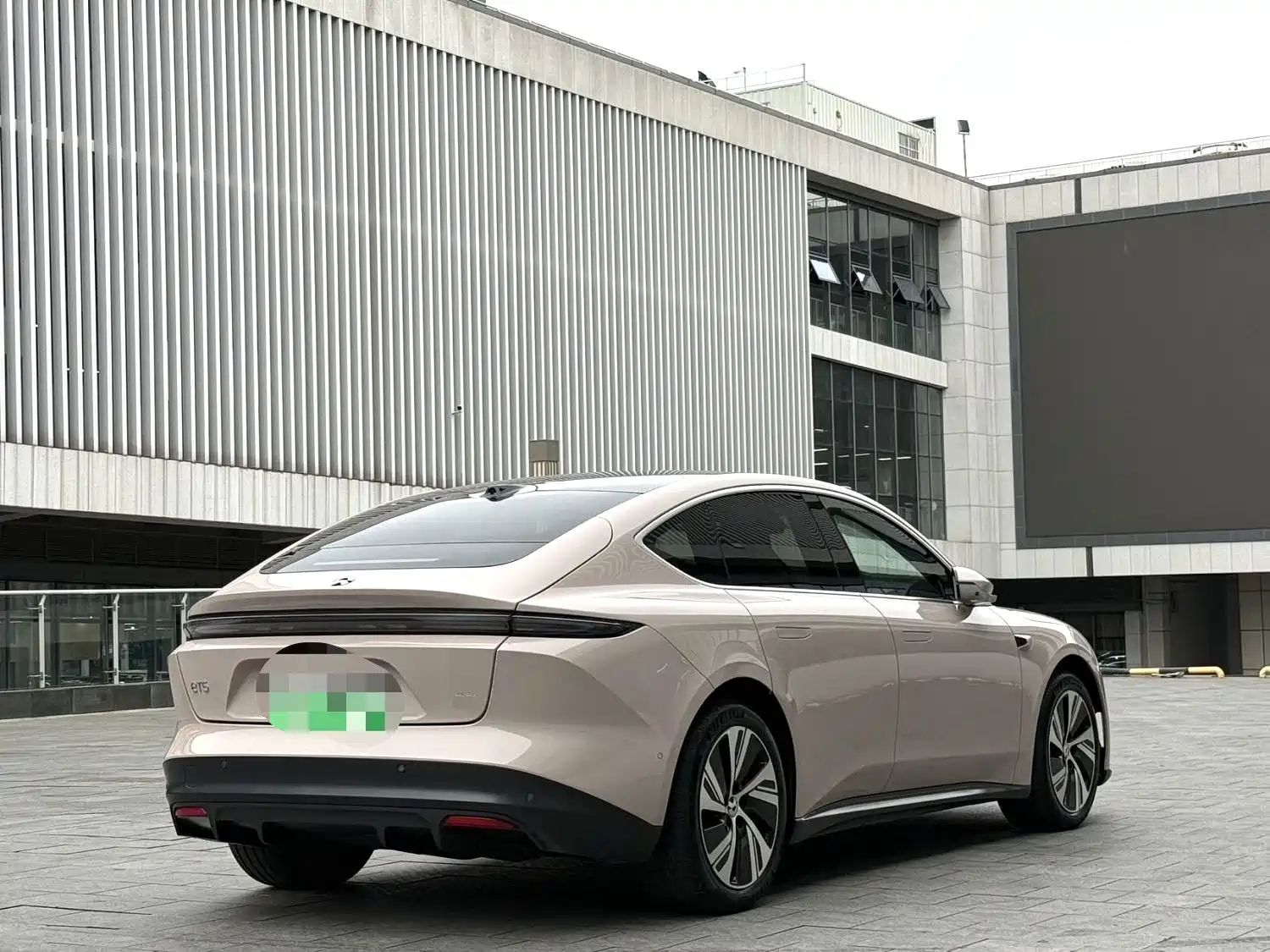 Фото 7 - NIO ET5