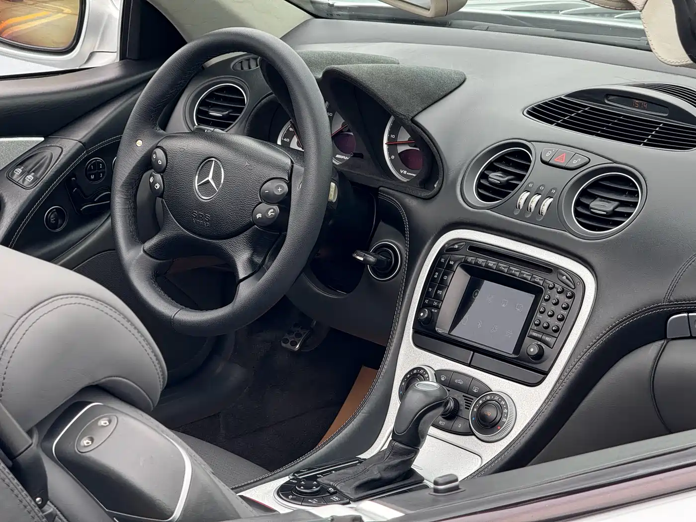 Mercedes-Benz SL-Class AMG фото 12