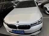 Photo 2 - BMW 5 Series