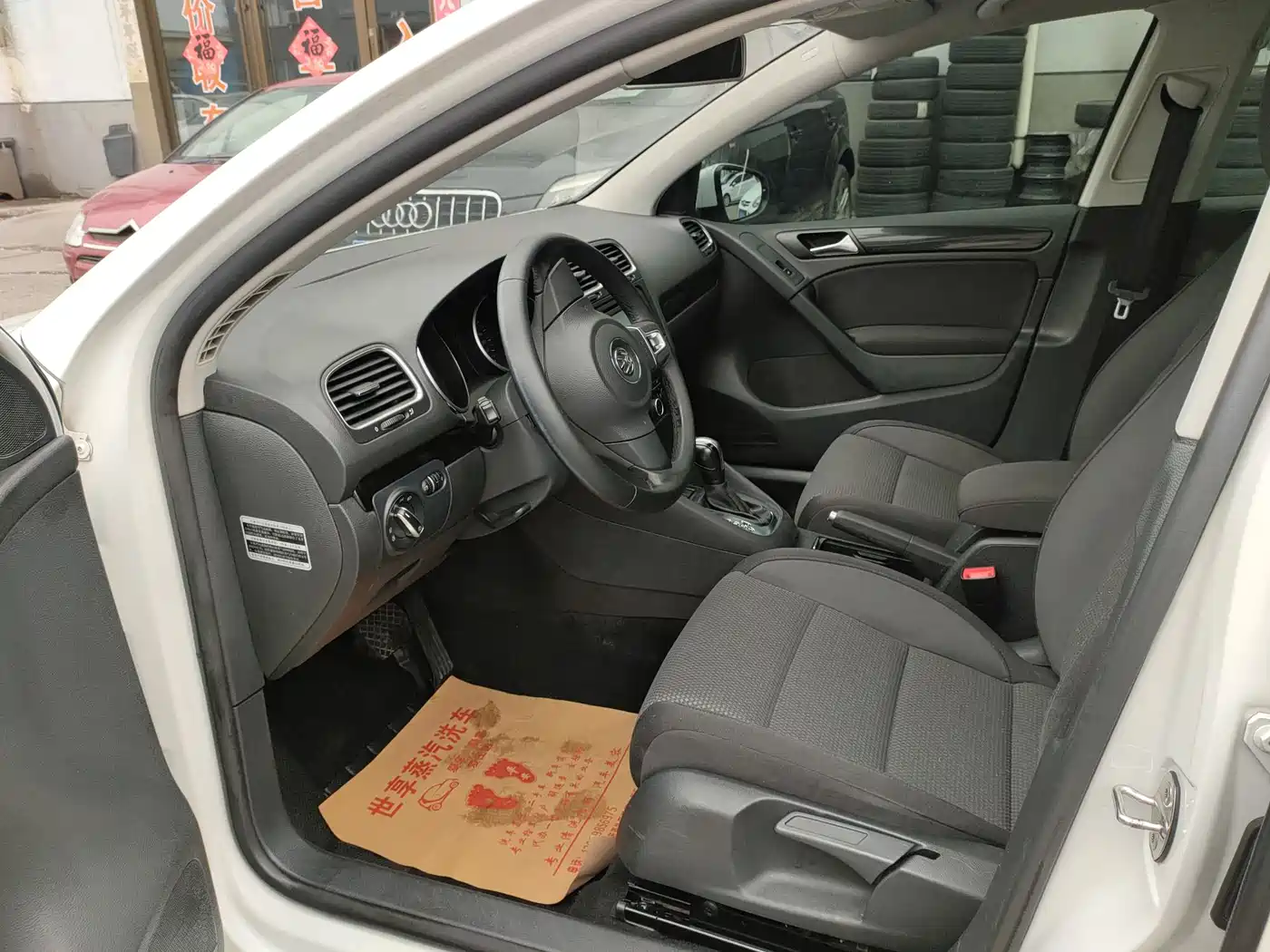 Volkswagen Golf 2014 1.4TSI Automatic Luxury фото 11