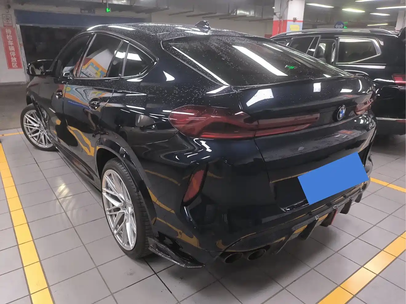 BMW X6 M 2022 2022 X6 M