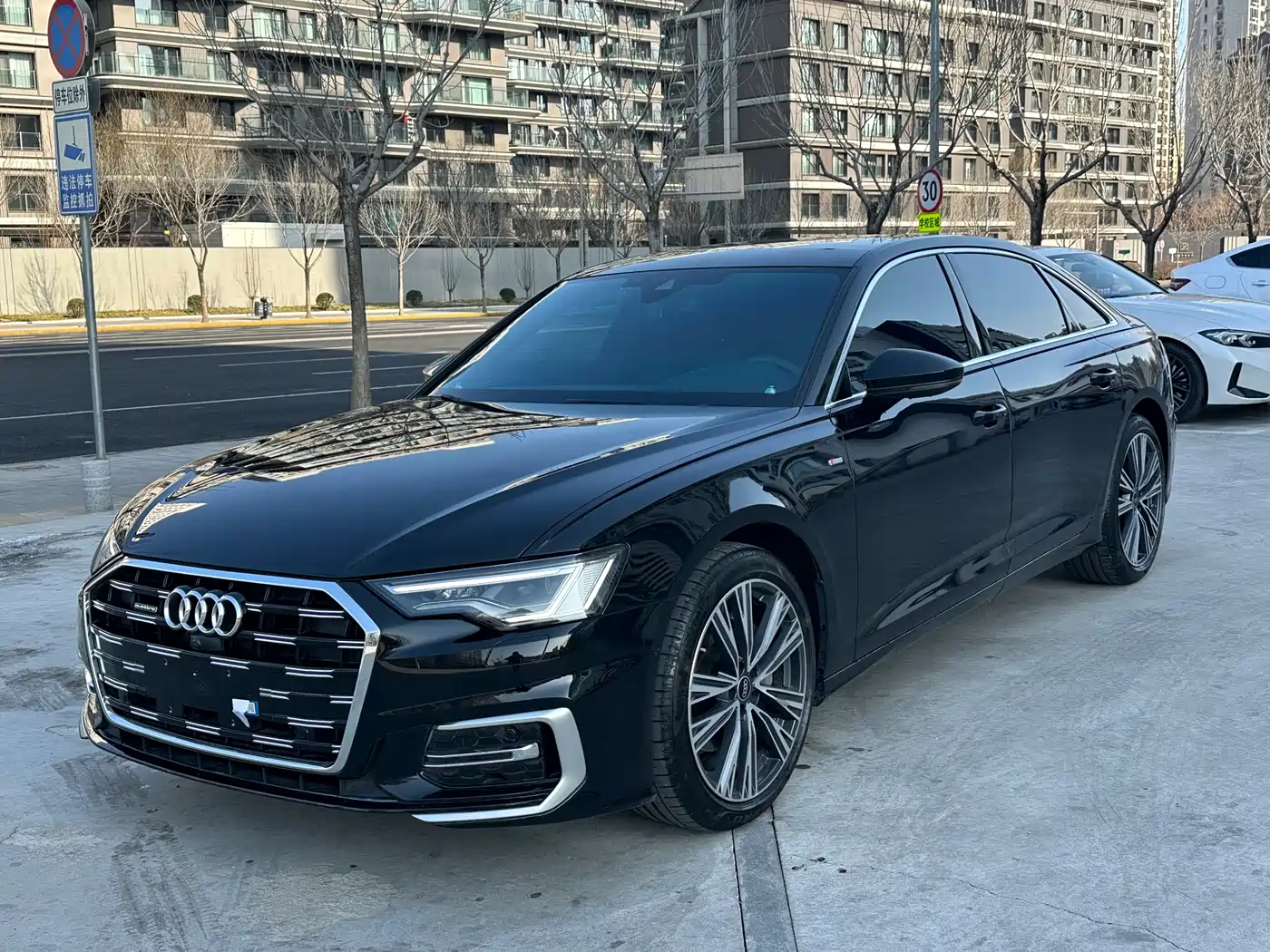 Audi A6L 2026 Model Year 45 TFSI quattro Premium Dynamic