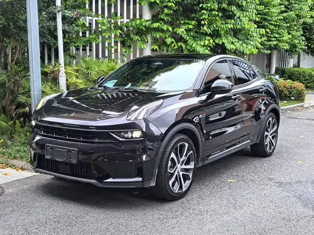  Lynk & Co Lynk & Co 05 2023 2.0TD AWD Halo