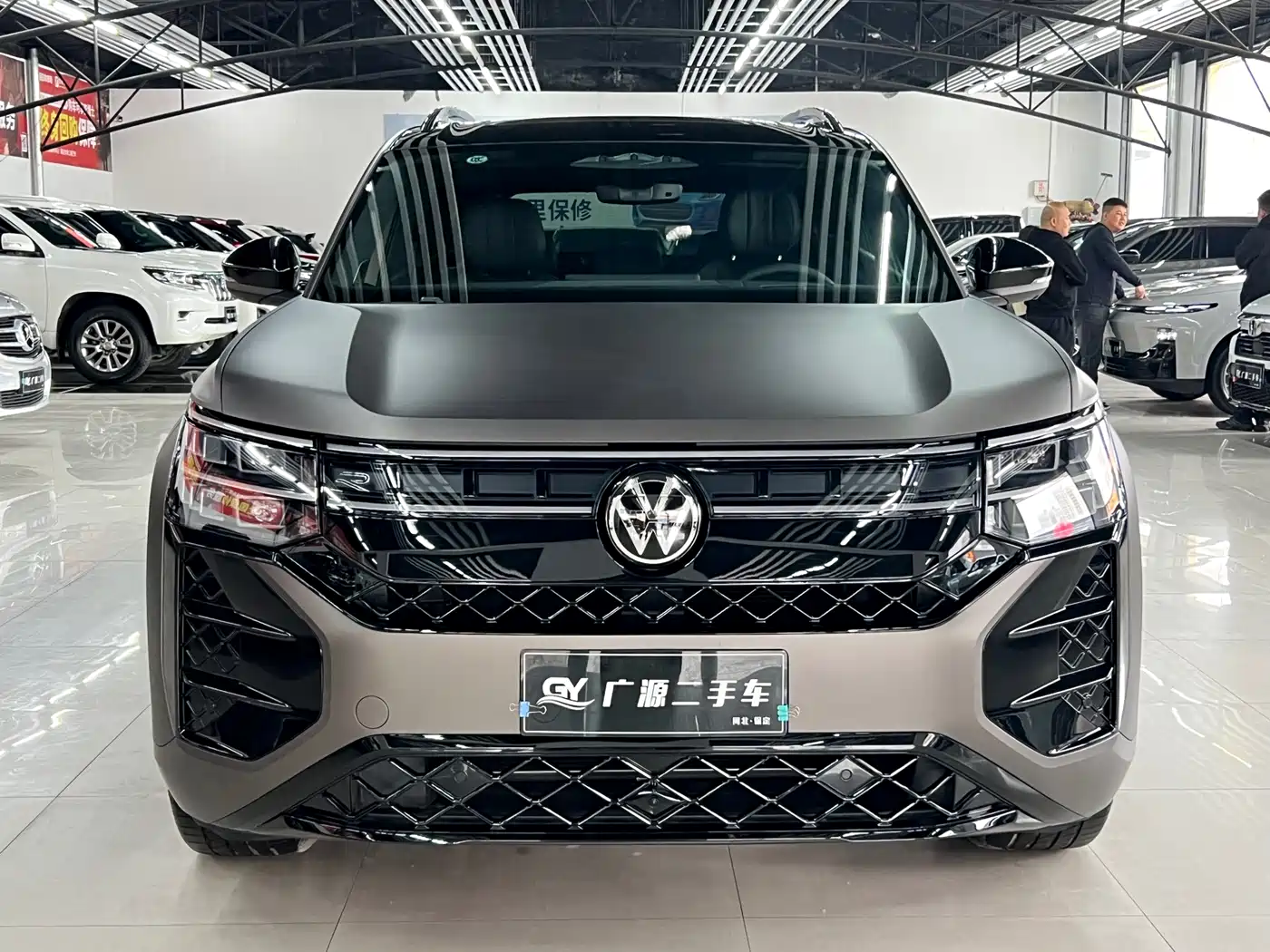 Volkswagen Teramont 2025 Teramont Pro 450TSI 4WD Summit Edition фото 2