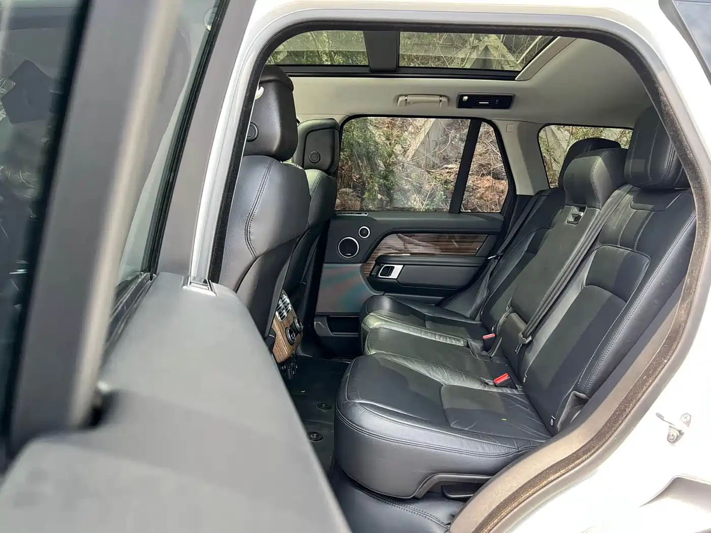 Land Rover Range Rover 2018 3.0 SC V6 Golden Age Edition фото 13
