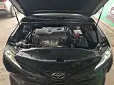 Photo 20 - Toyota Camry