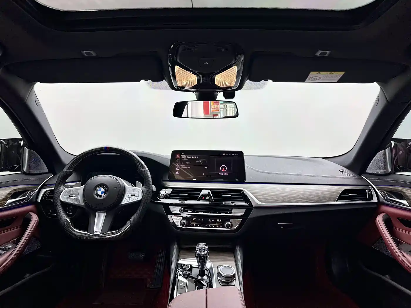 Фото 8 - BMW 5 Series