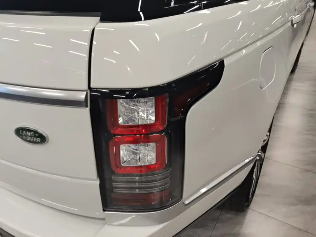 Фото 8 - Land Rover Range Rover