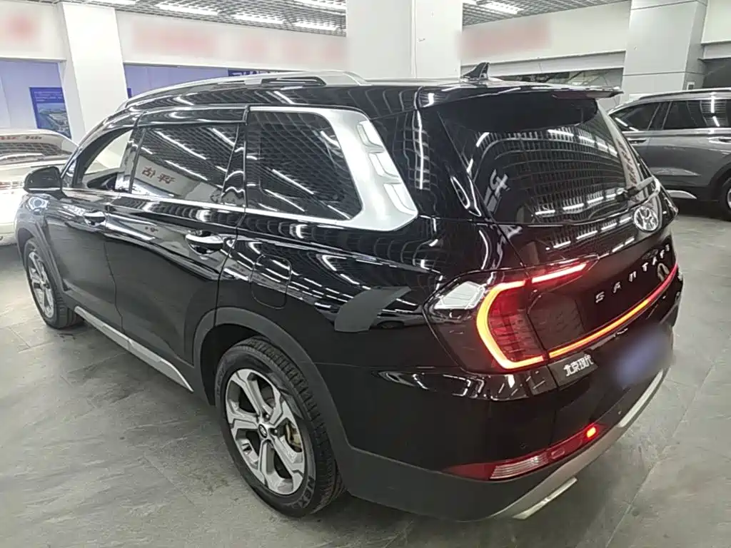 Hyundai Santa Fe 2023 2023 Traveller 380T GDi Auto 2WD GLX Elite Edition