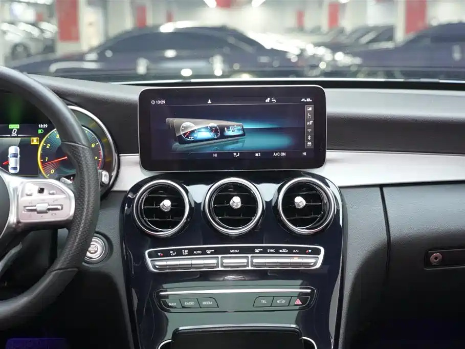 Mercedes-Benz C-Class 2021 C 260 Starry Exclusive Edition фото 20