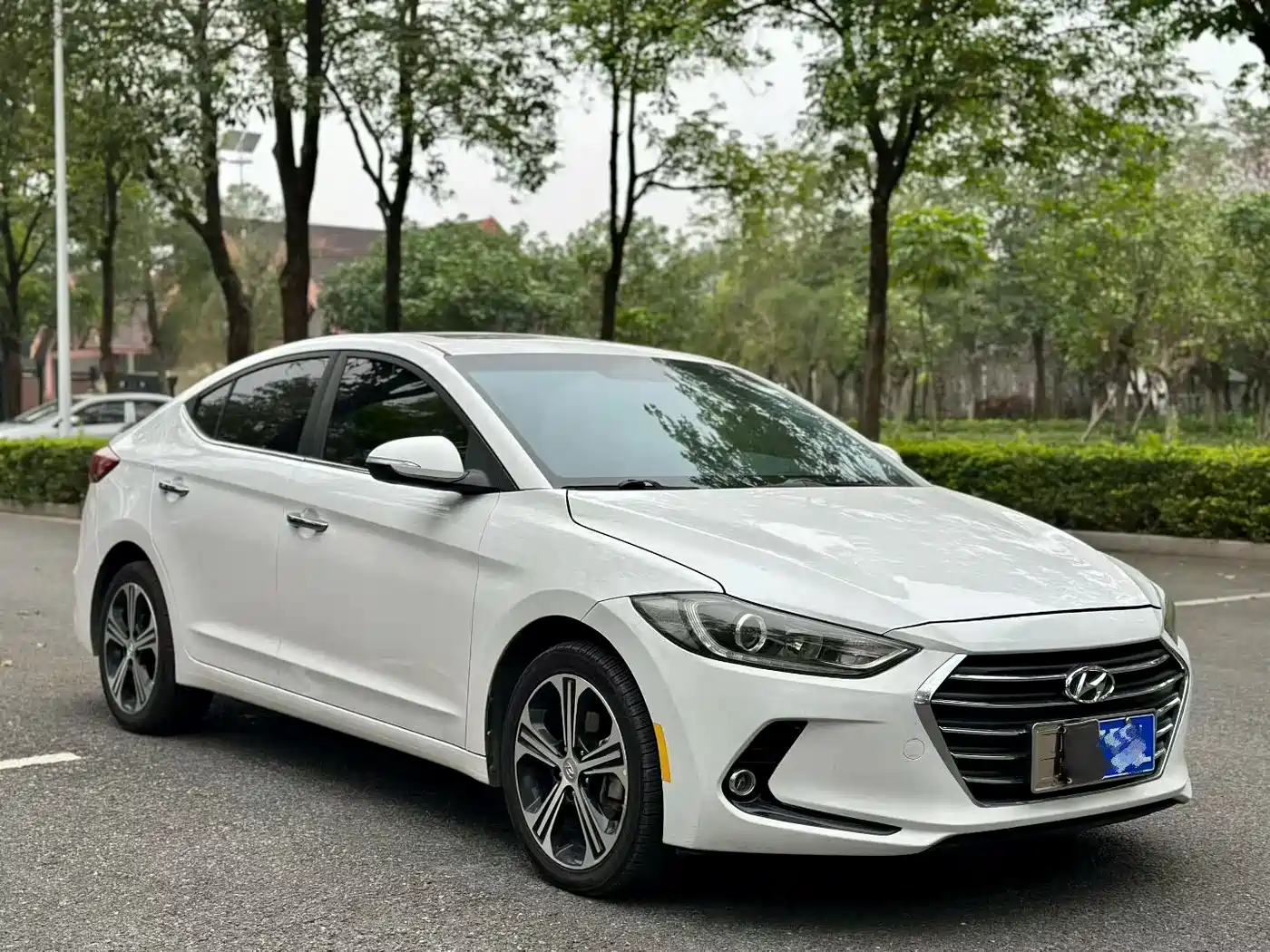 Hyundai Elantra 2018 1.4T DCT Dynamic·Vitality Model фото 3