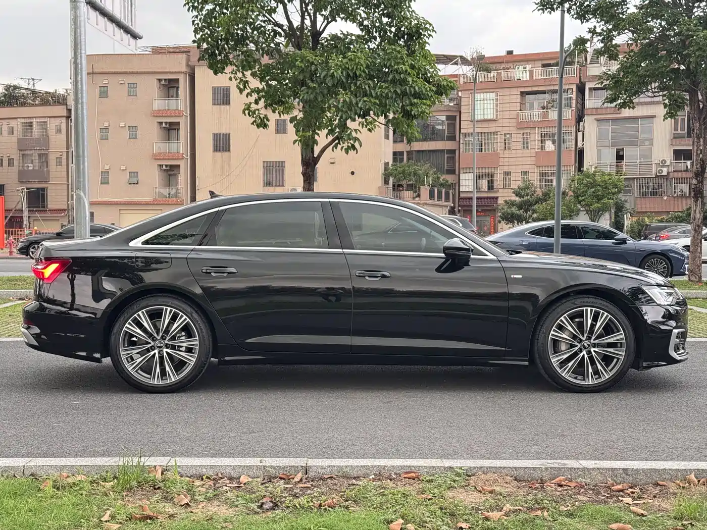 Audi A6L 2024 45 TFSI Premium Dynamic фото 6