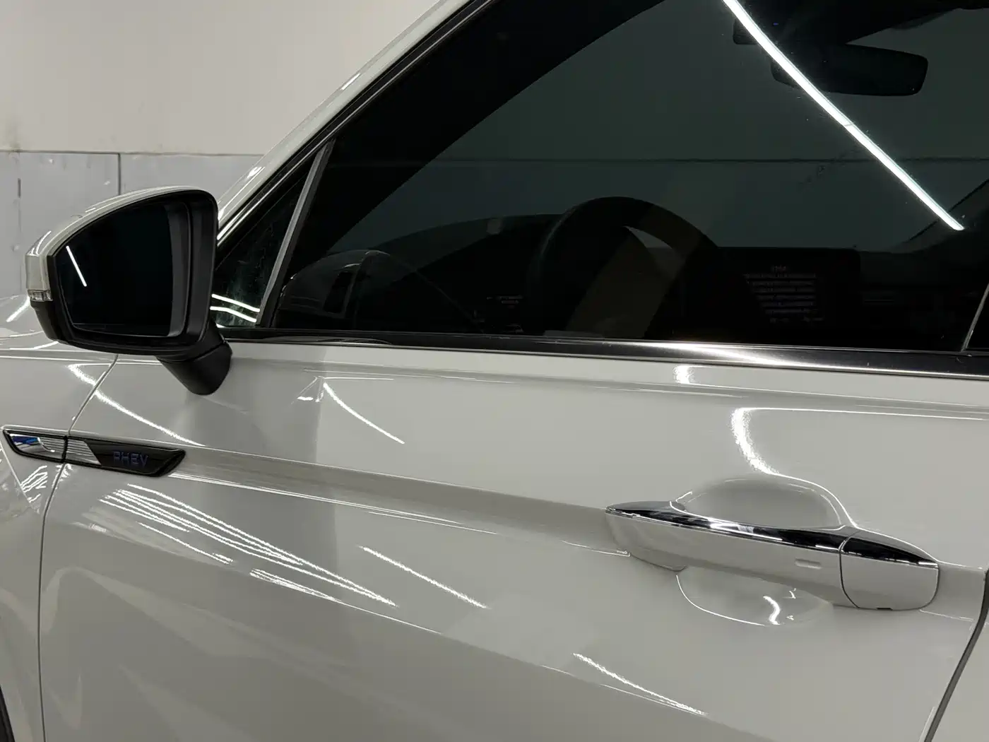 VOLKSWAGEN TIGUAN L NEW ENERGY