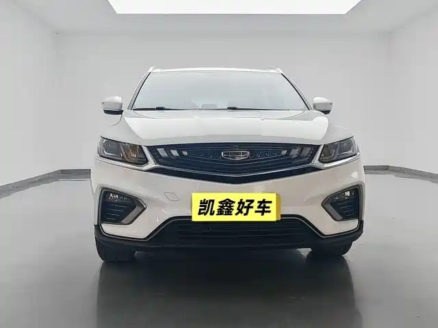 Фото 2 - Geely Coolray