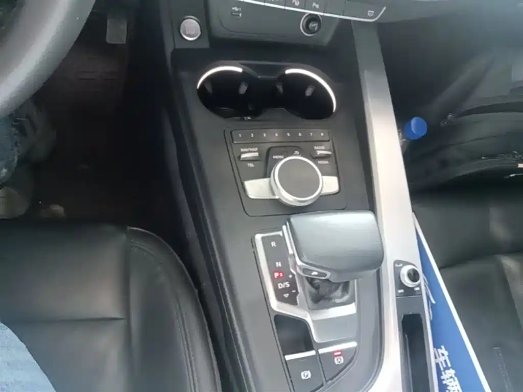 Audi A4L 2019 40 TFSI Fashion (China VI) фото 14