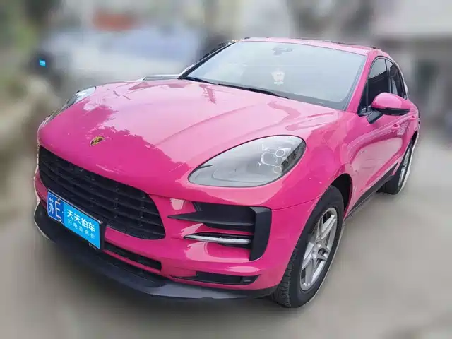 Porsche Macan 2020 Macan 2.0T — фото 1