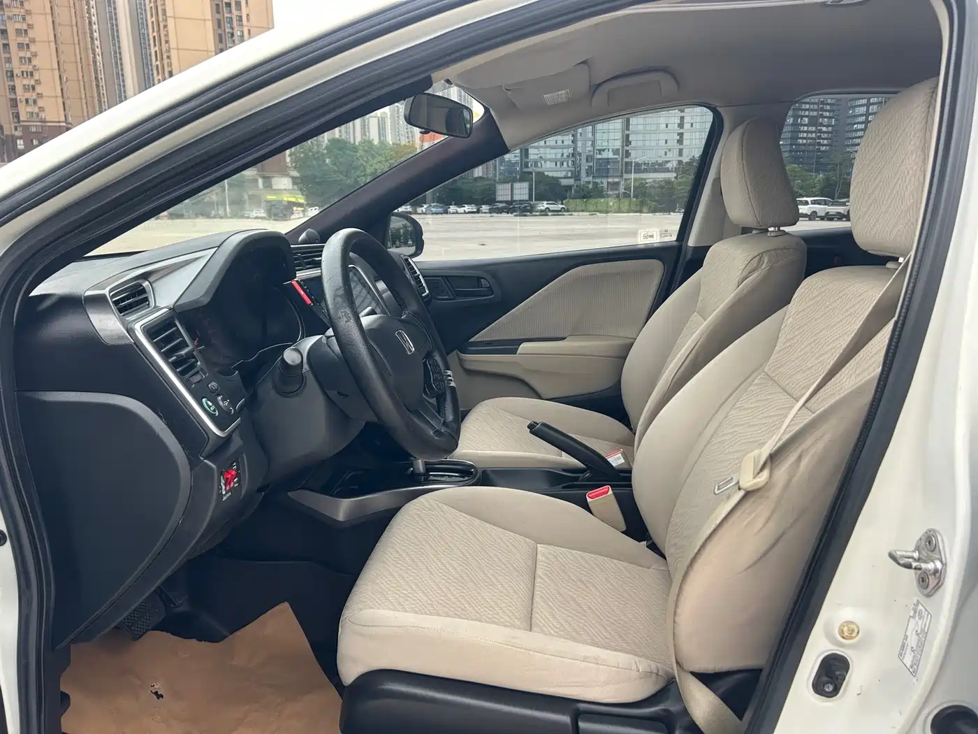 Honda Greiz 2016 2016 1.5L CVT Classic Edition