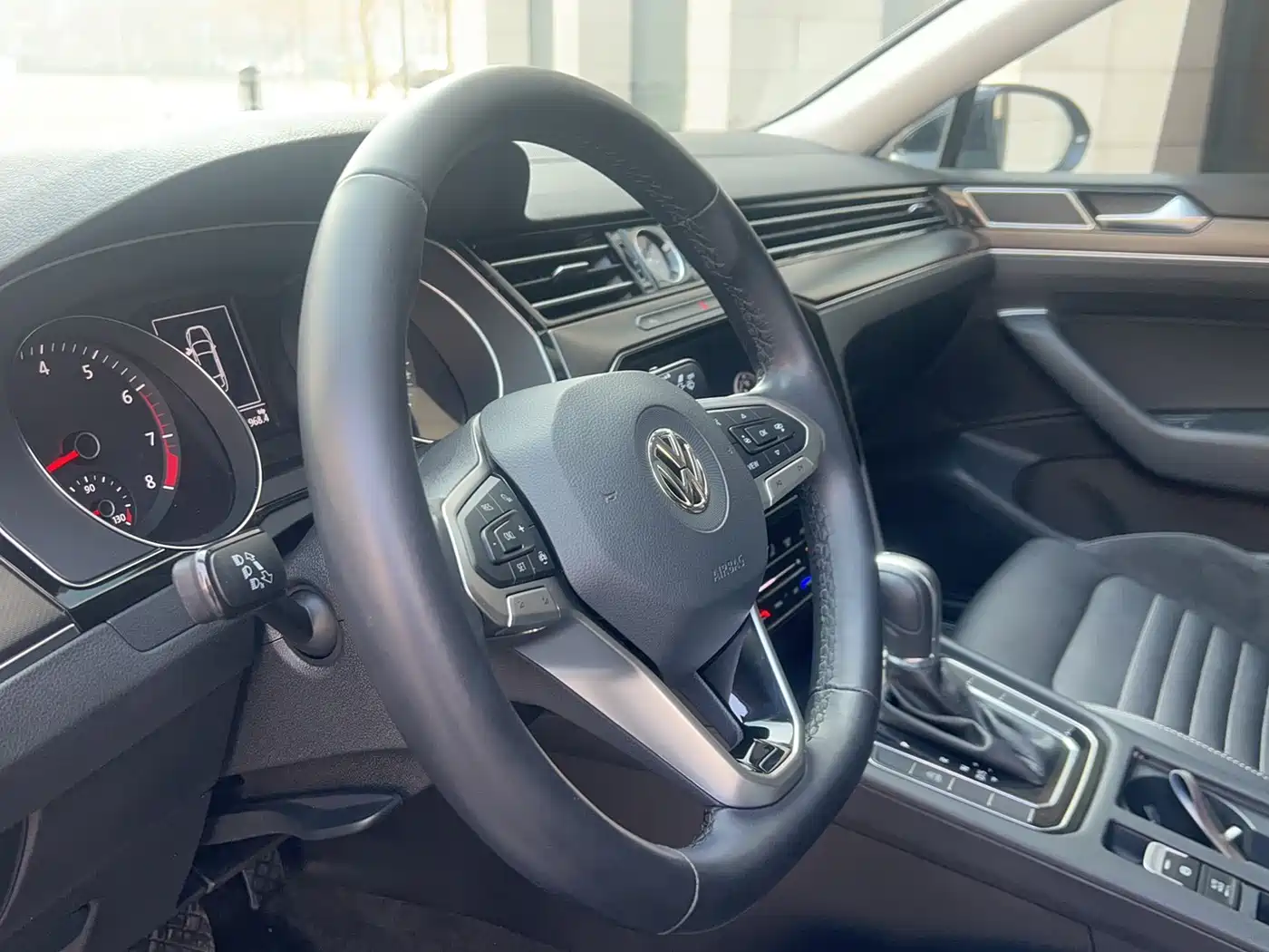 Volkswagen Magotan 2020 330TSI DSG Leading фото 17