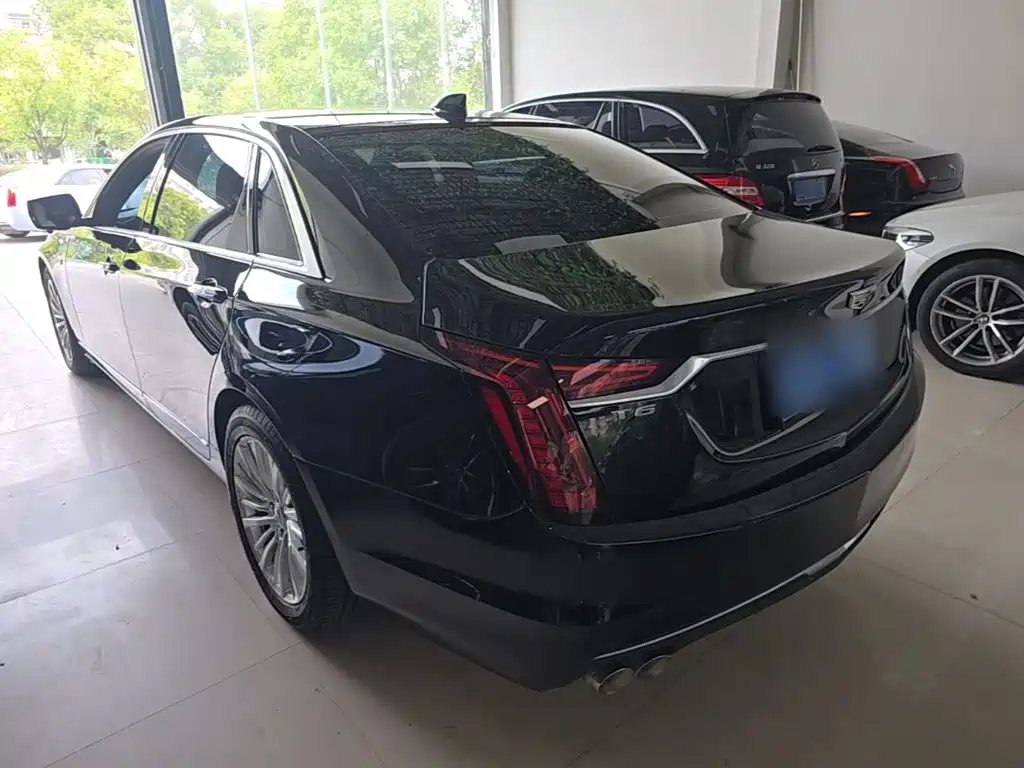 Фото 5 - Cadillac CT6