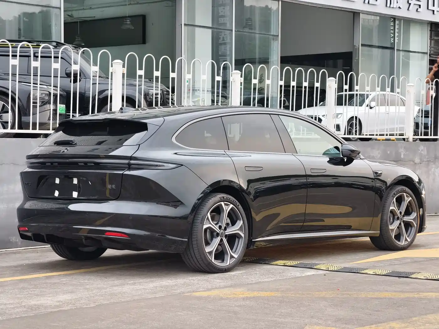 NIO ET5T 2026 2025 75kWh Touring