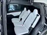 Фото 9 - Tesla Model X