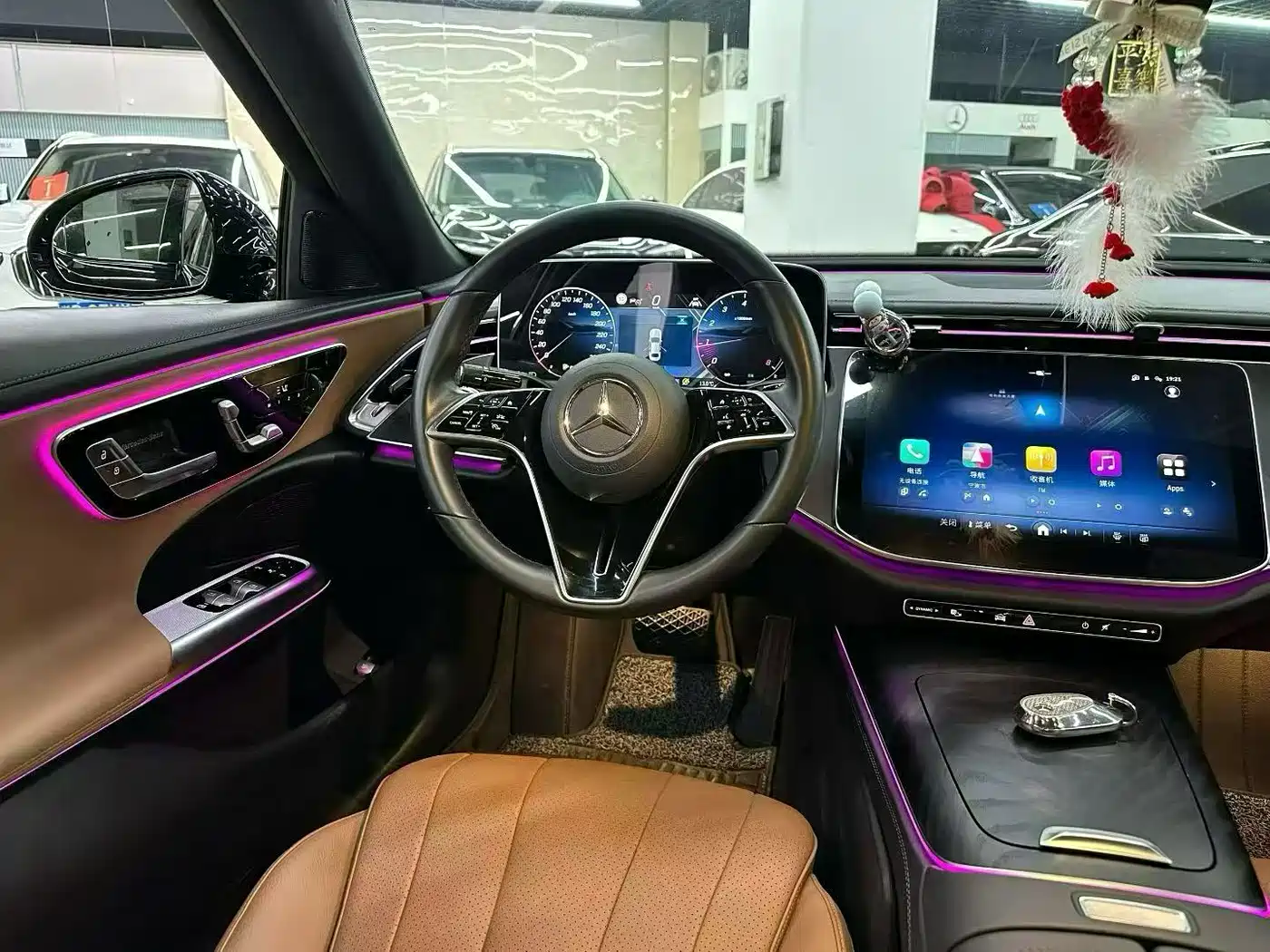 MERCEDES-BENZ E-CLASS (IMPORTED)