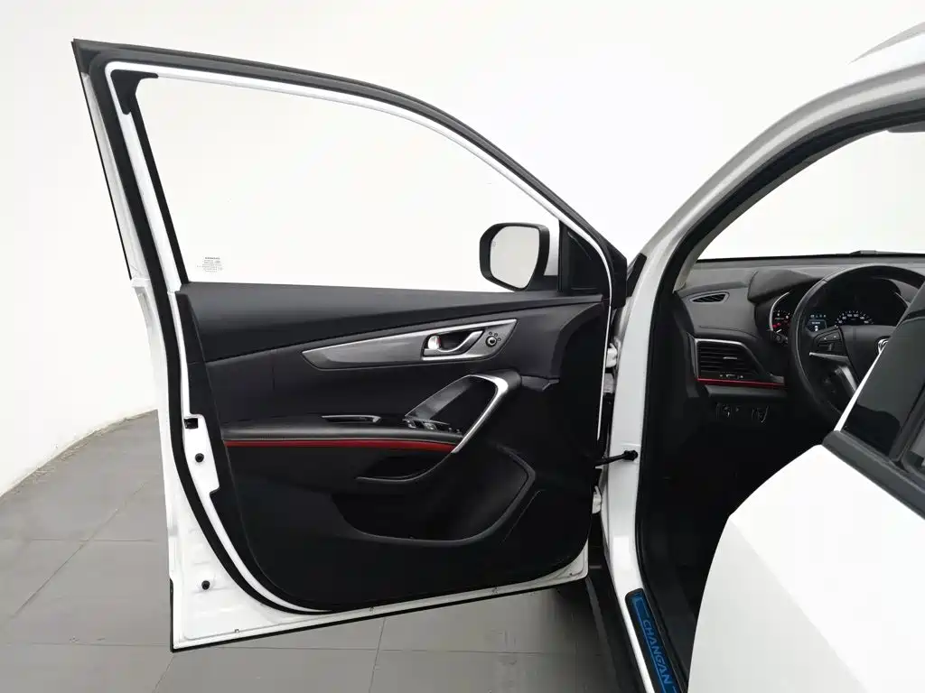 Changan CS55 2017 2017 1.5T Manual Xuanse Edition